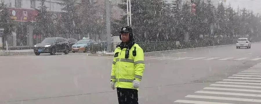 1644286107999098413.jpg 14.jpg