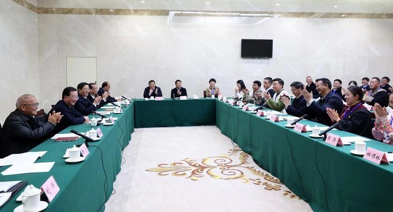 1701221216421002988.jpg 1701221137184005939.jpg