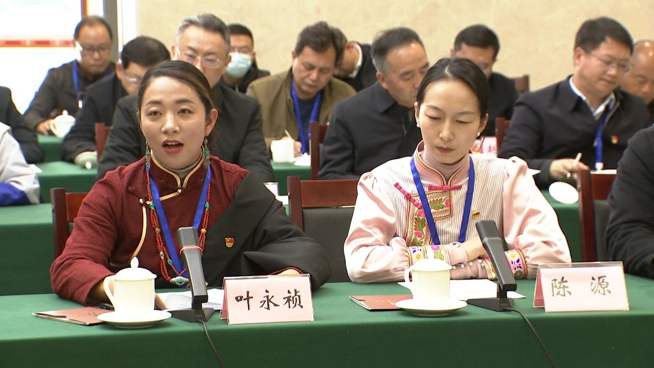 1701221247486059795.jpg 1701221153497001286.jpg