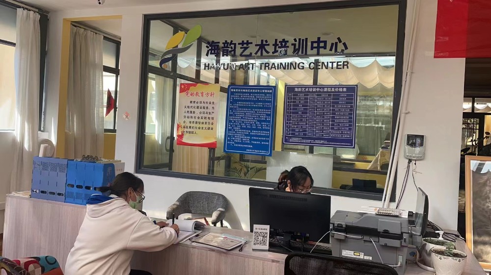 1647240087829015016.jpg 687fc771c3dcd7b0e3e115886096c77.jpg