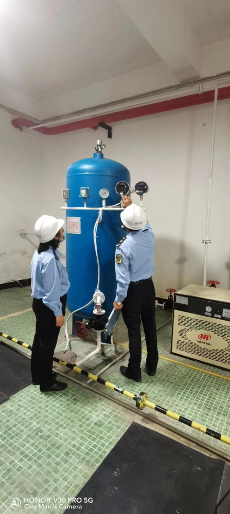 1657712686777005685.jpg 51b5ffc35522b702c516316768c84c5.jpg