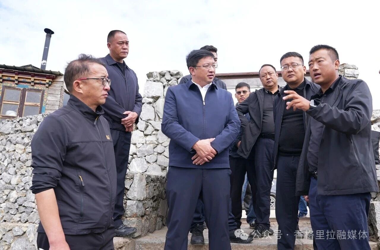 黄龙新调研督导纳帕海区域问题专项整治工作